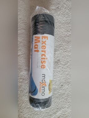 Maximo Fitness Exercise Mat in Blue and Black